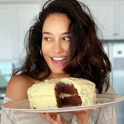   17 June means Special Day of today's birthday girl, model and actress Lisa Hayden. Today she is celebrating her 34th birthday. Lisa was born on 17 June 1986 in Chennai. Photo courtesy- @ lisahaydon / Instagram